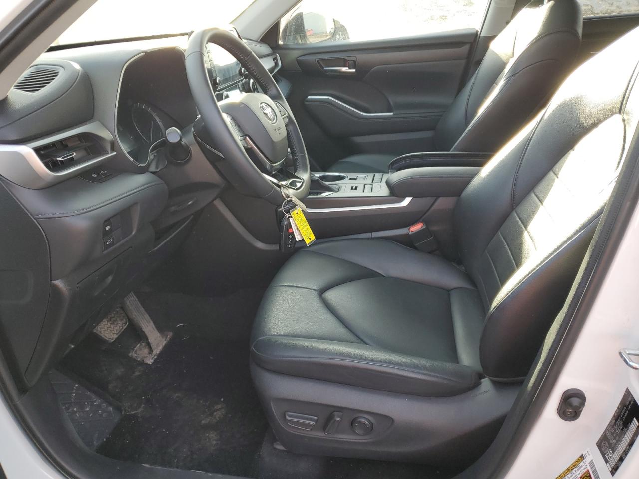 2020 Toyota Highlander VIN 5TDGZRBH9LS000687 Copart auction photo, hail / minor dent/scratches damage thumbnail 7