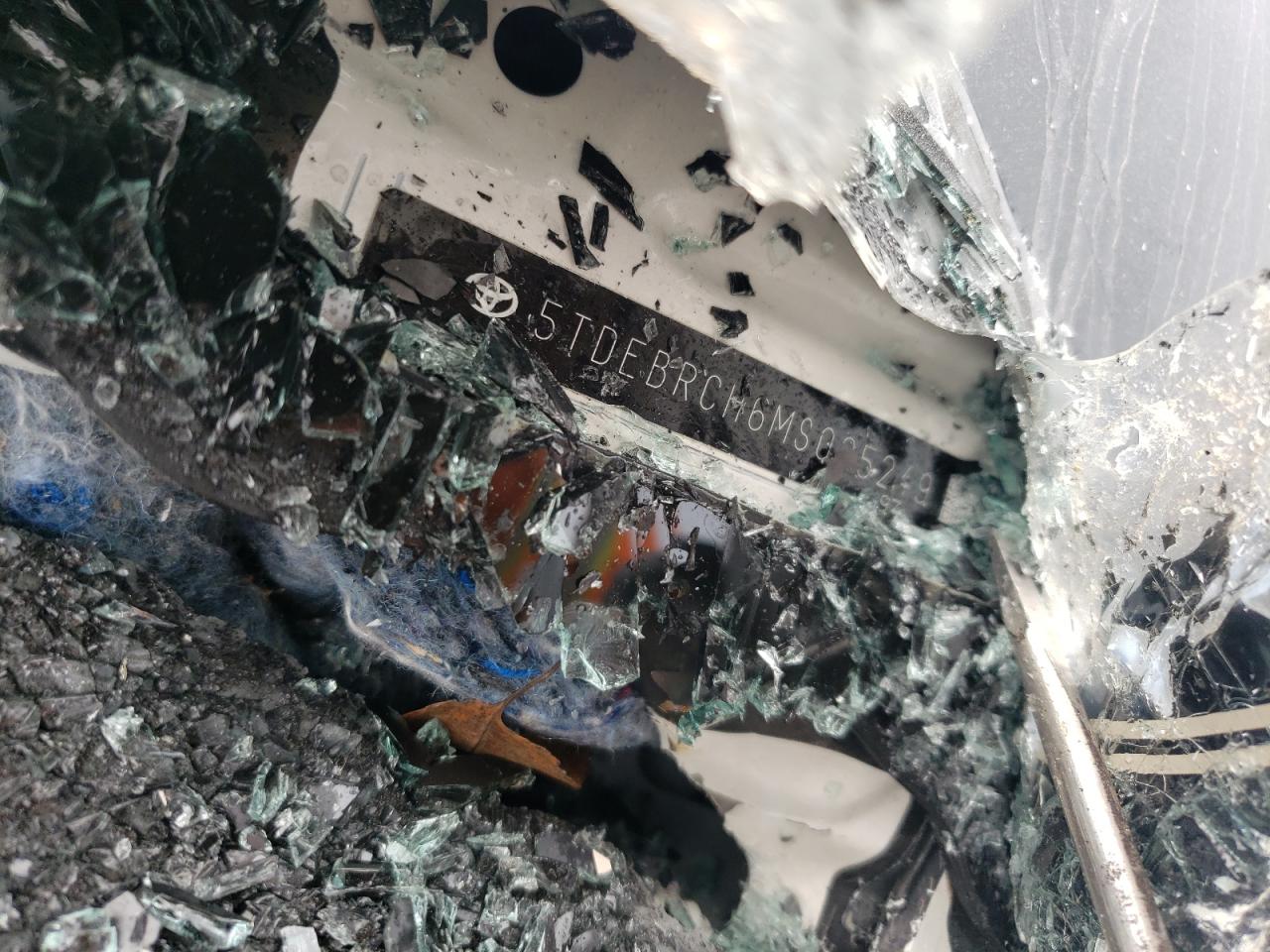 2021 Toyota Highlander VIN 5TDEBRCH6MS025249 Copart auction photo, front end / side damage thumbnail 14