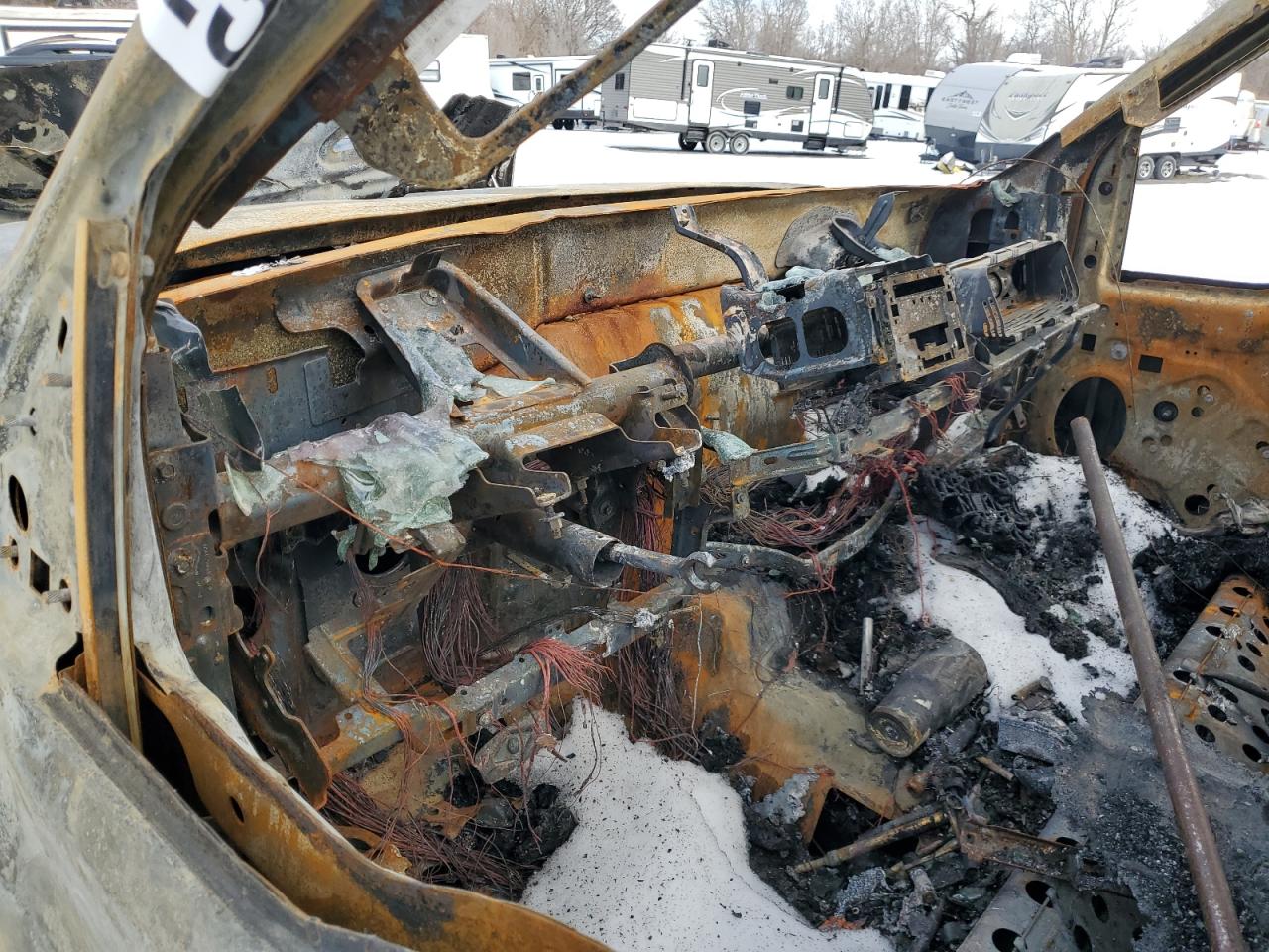 2008 Ford F450 VIN 1FDXF46R68EA82739 Copart auction photo, burn damage thumbnail 8
