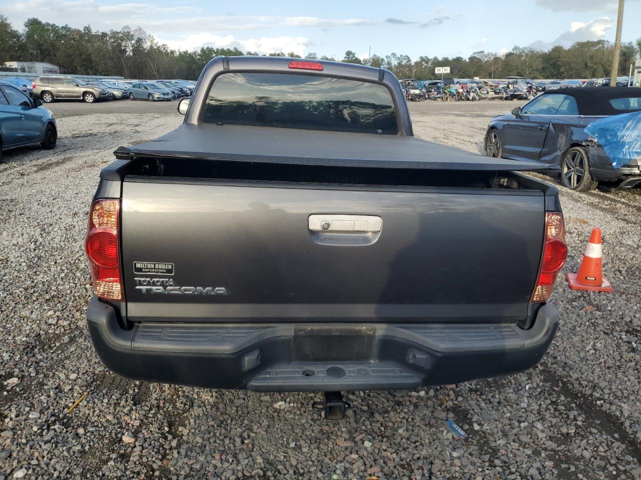 2015 Toyota Tacoma VIN 5TFTX4CN4FX053632 Copart auction photo, front end damage thumbnail 6
