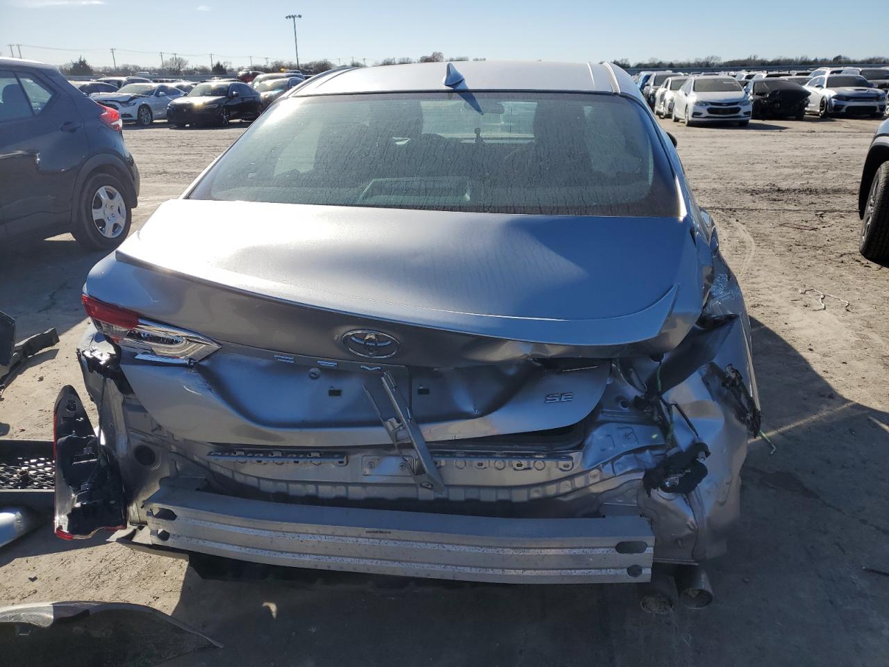 2020 Toyota Camry VIN 4T1G11AK9LU917464 Copart auction photo, all over damage thumbnail 6