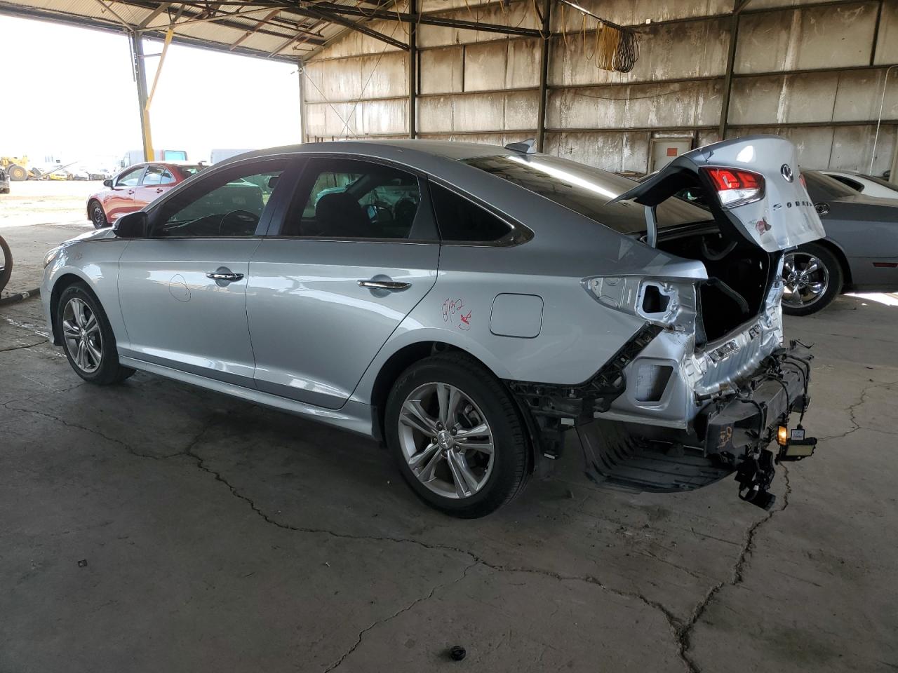 2019 Hyundai Sonata VIN 5NPE34AF9KH747951 Copart auction photo, rear end damage thumbnail 2
