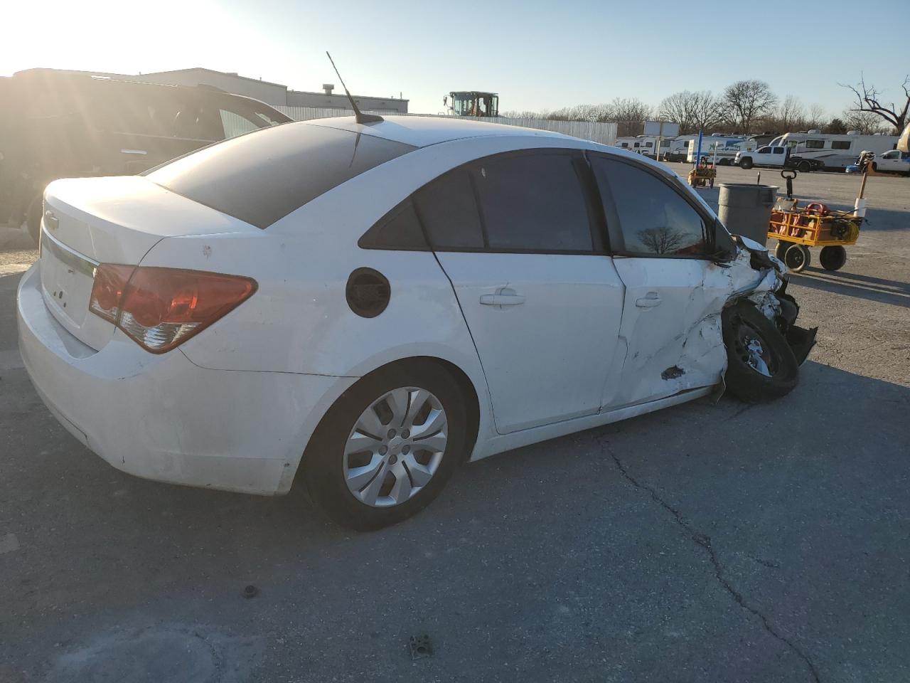 2013 Chevrolet Cruze VIN 1G1PA5SH3D7247806 Copart auction photo, front end / side damage thumbnail 3