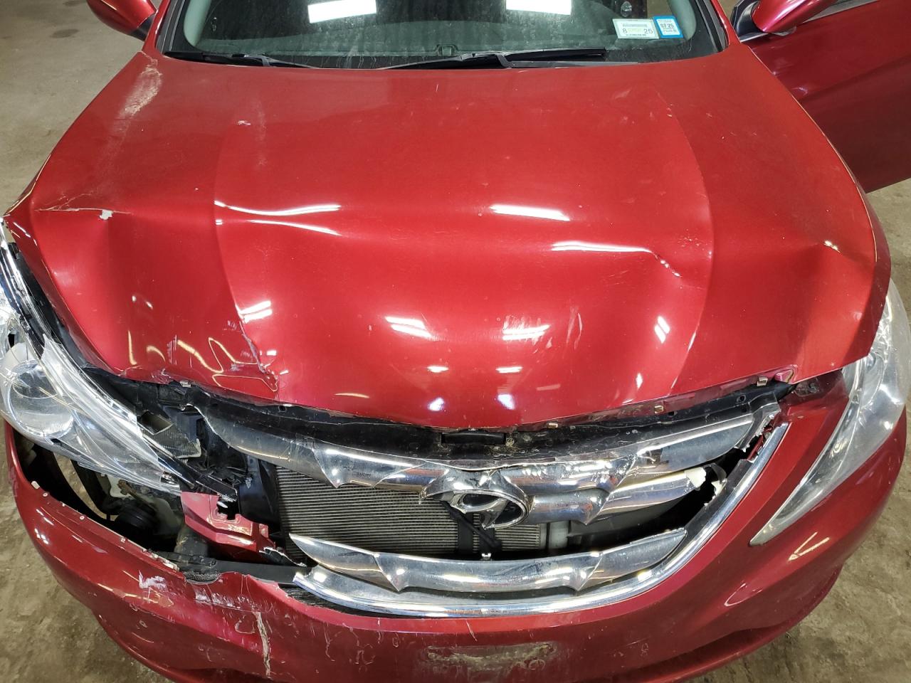2011 Hyundai Sonata VIN 5NPEC4ABXBH193591 Copart auction photo, front end / rear end damage thumbnail 12