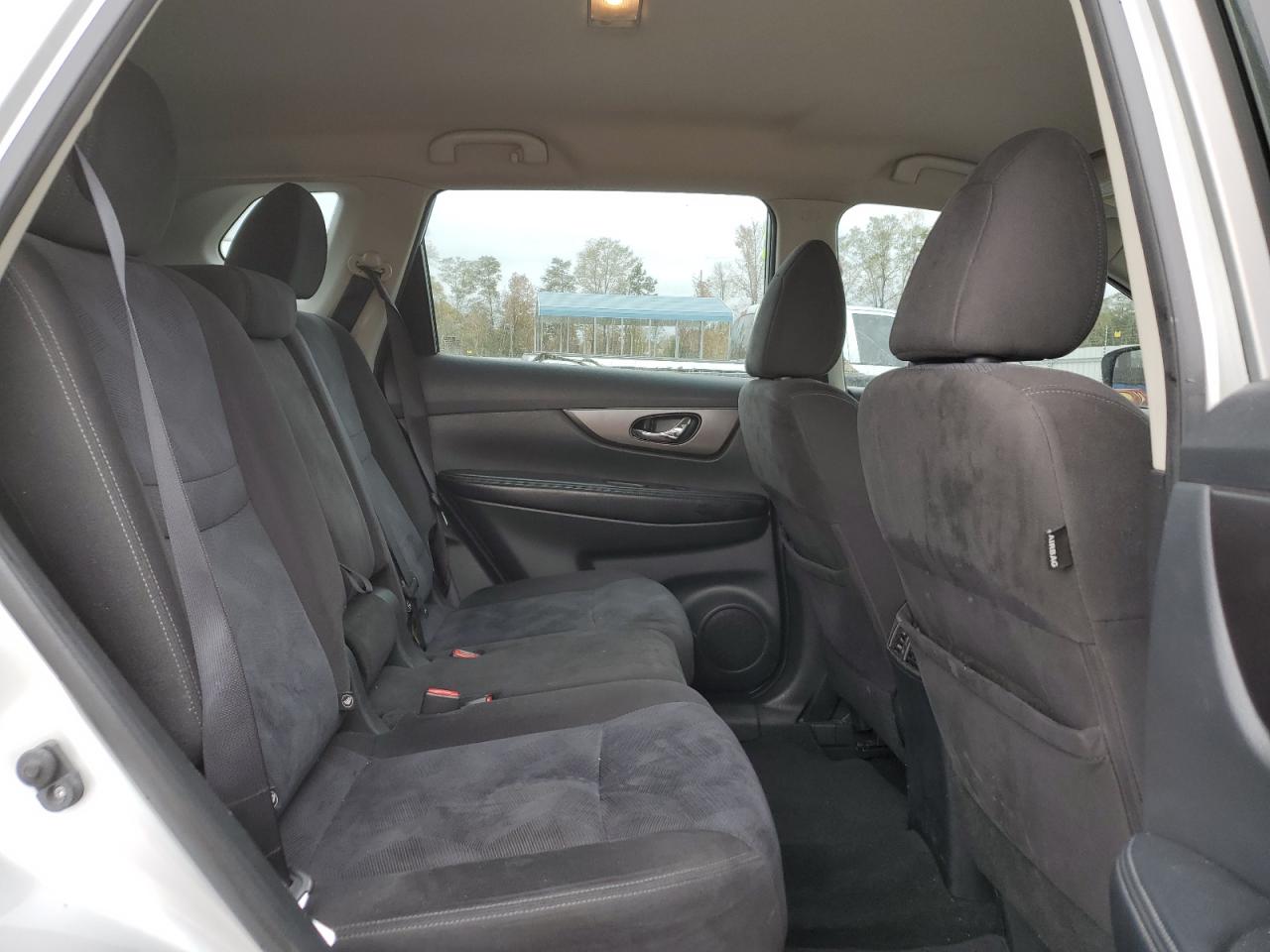 2015 Nissan Rogue VIN KNMAT2MV9FP568616 Copart auction photo, front end / minor dent/scratches damage thumbnail 11