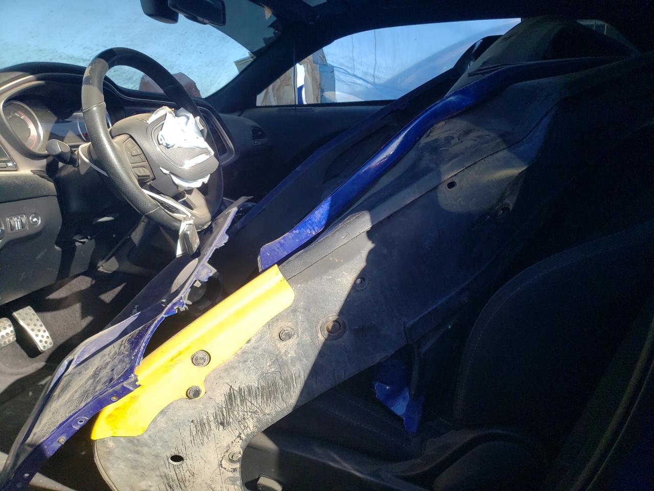 2019 Dodge Challenger VIN 2C3CDZFJ4KH525815 Copart auction photo, front end / side damage thumbnail 7