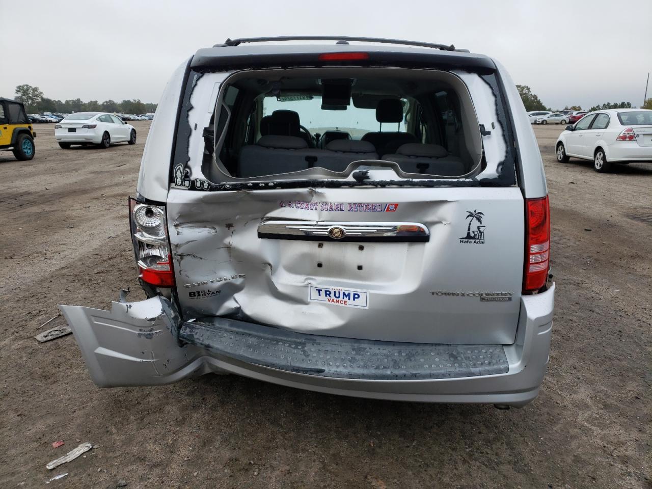 2010 Chrysler Town & Country VIN 2A4RR5D18AR102757 Copart auction photo, rear end damage thumbnail 6