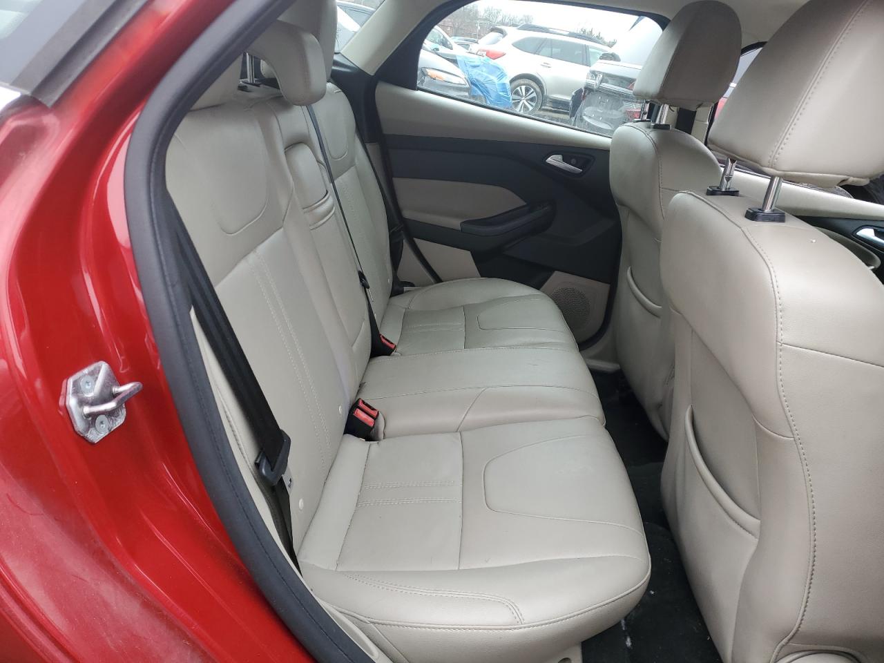 2012 Ford Focus VIN 1FAHP3M22CL399658 Copart auction photo, front end / rear end damage thumbnail 10