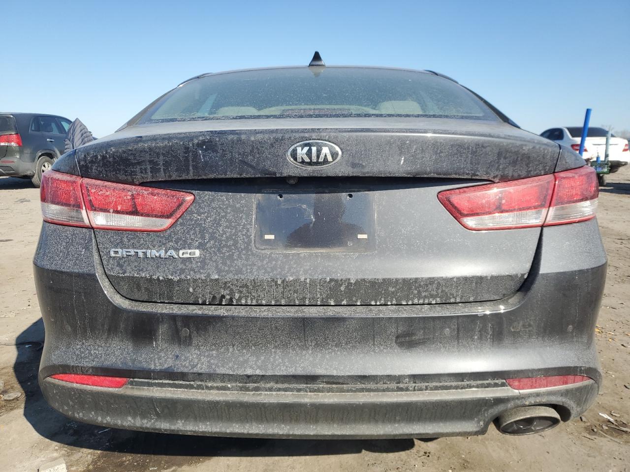 2017 KIA Optima VIN 5XXGT4L37HG135943 Copart auction photo, front end / minor dent/scratches damage thumbnail 6