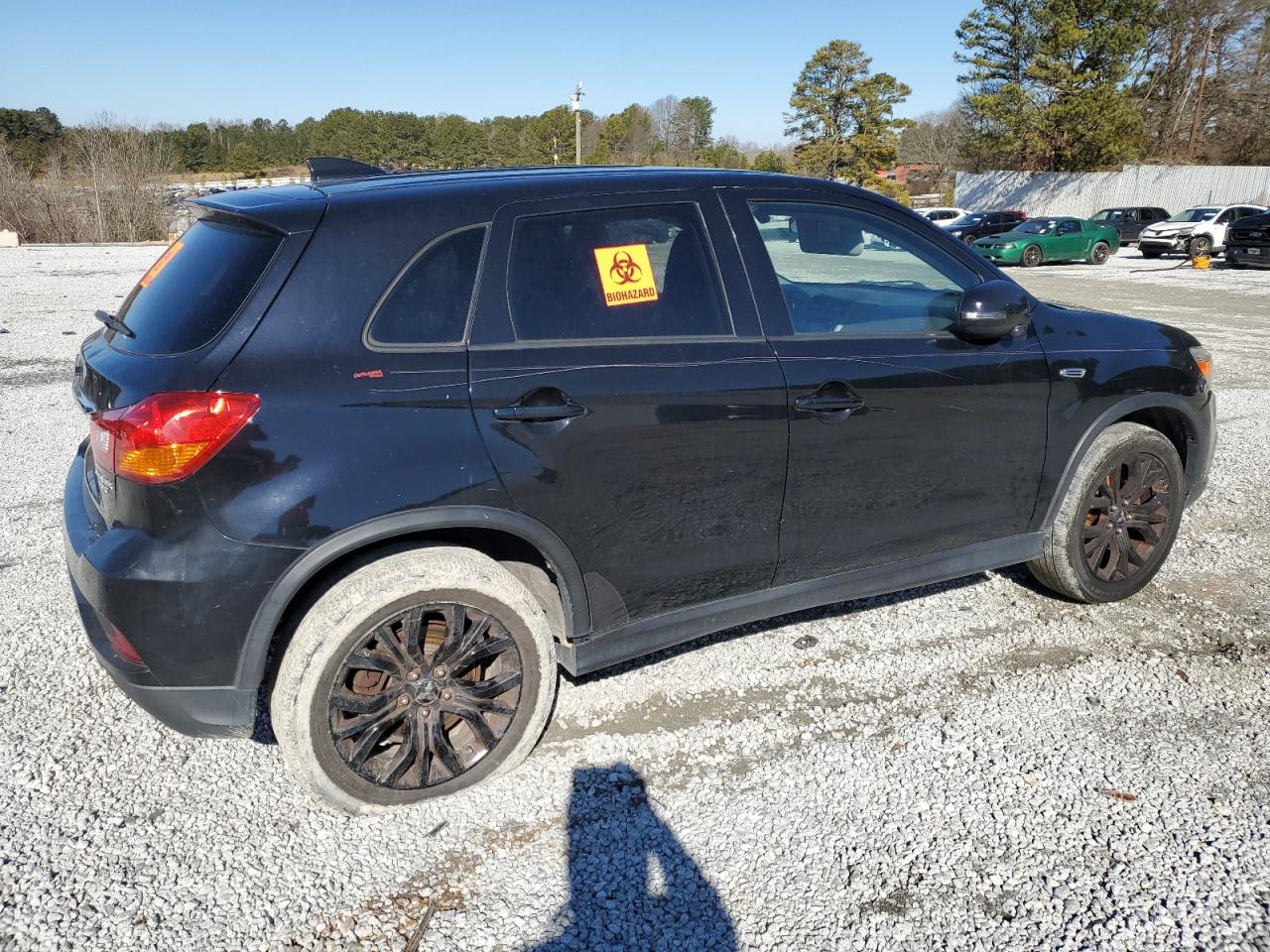 2018 Mitsubishi Outlander VIN JA4AP3AUXJU015371 Copart auction photo, biohazard/chemical / minor dent/scratches damage thumbnail 3