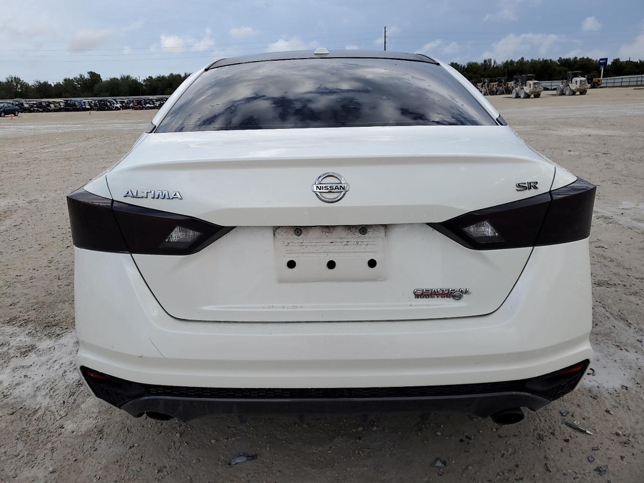 2019 Nissan Altima VIN 1N4BL4CV8KC173366 Copart auction photo, front end / minor dent/scratches damage thumbnail 6