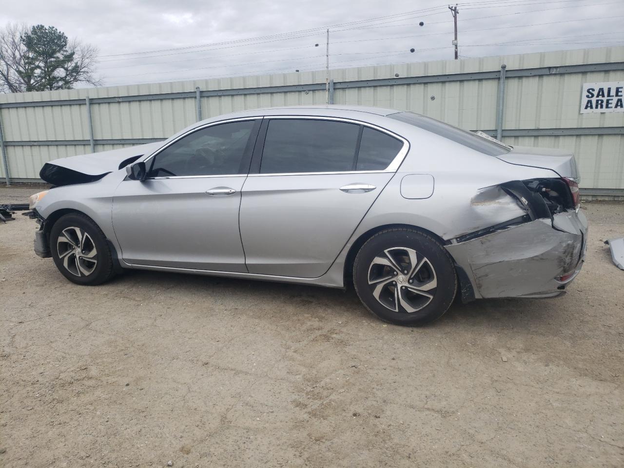 2017 Honda Accord VIN 1HGCR2F33HA240943 Copart auction photo, front end / rear end damage thumbnail 2