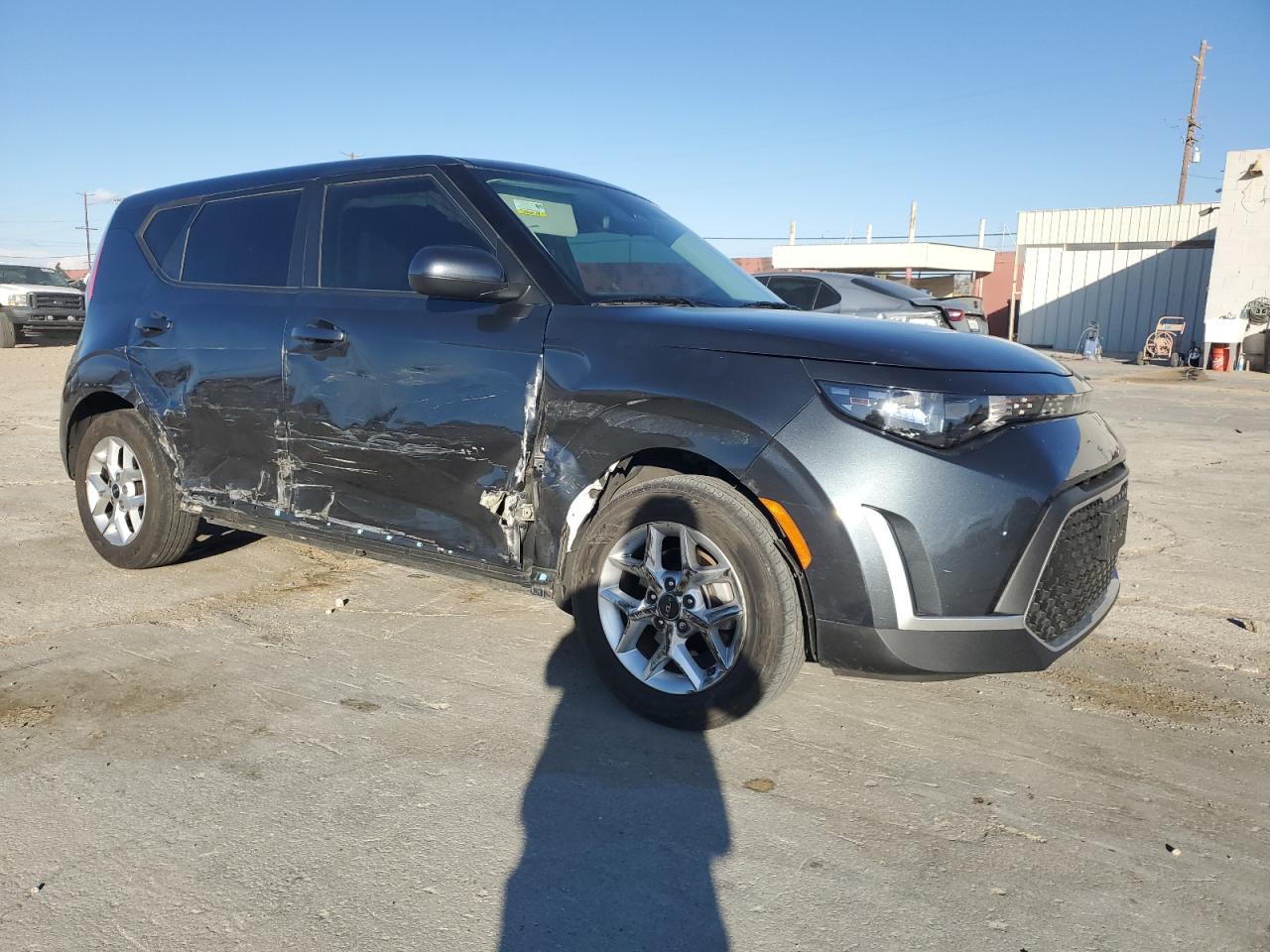 2023 KIA Soul VIN KNDJ23AU4P7193336 Copart auction photo, side damage thumbnail 4
