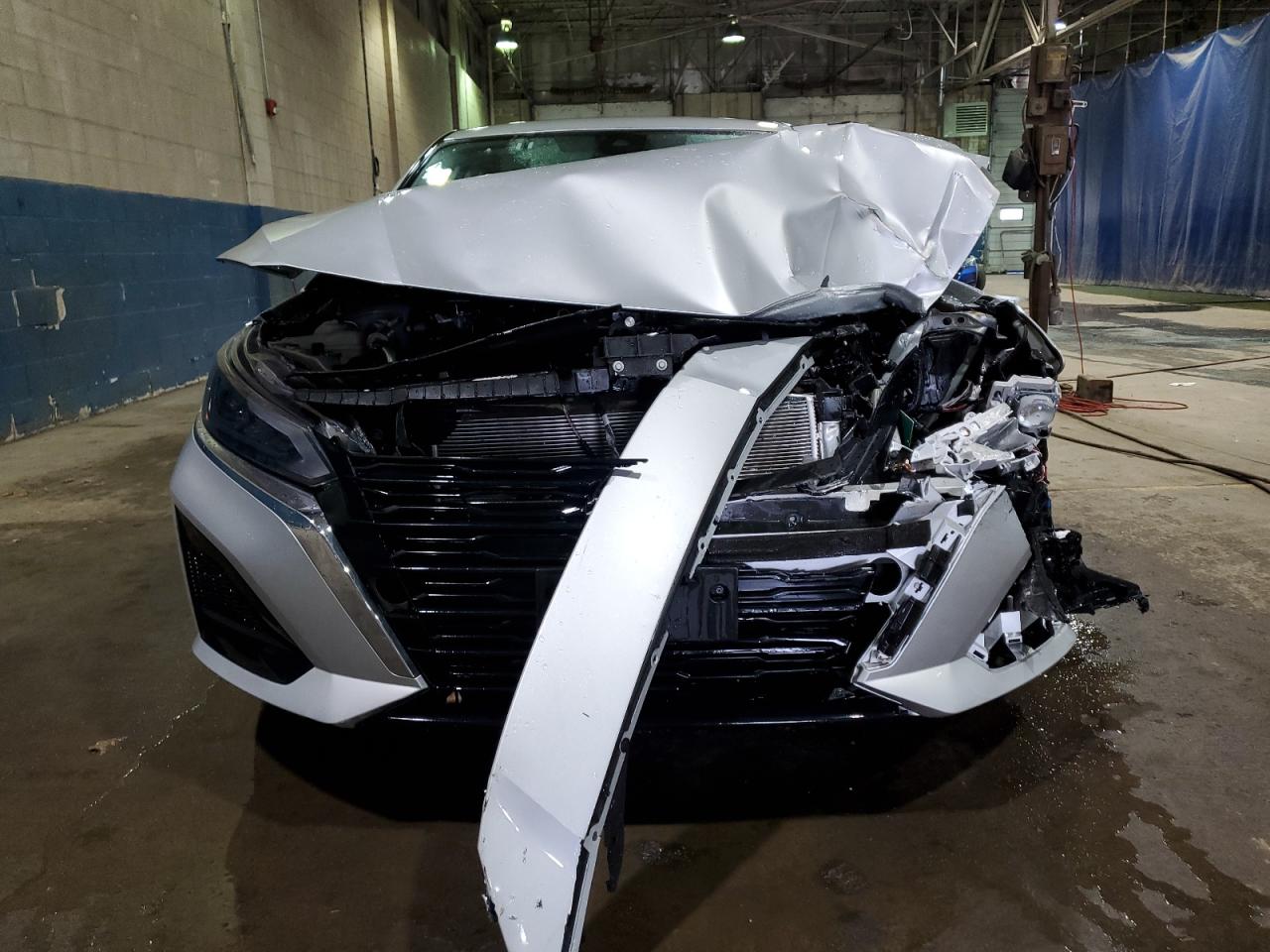 2024 Nissan Altima VIN 1N4BL4DV1RN390657 Copart auction photo, front end damage thumbnail 5