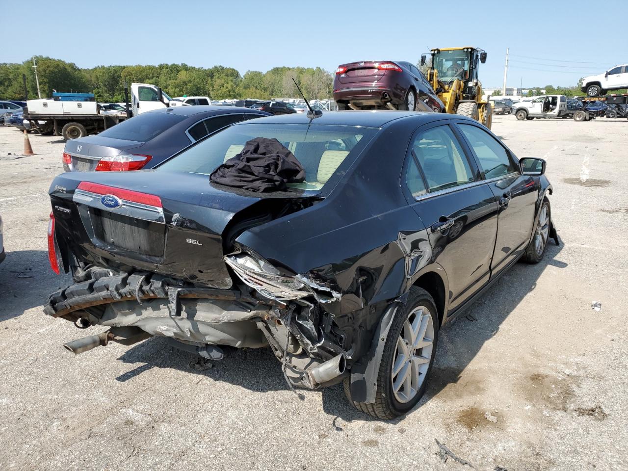 2012 Ford Fusion VIN 3FAHP0JG7CR135495 Copart auction photo, side / front end damage thumbnail 4