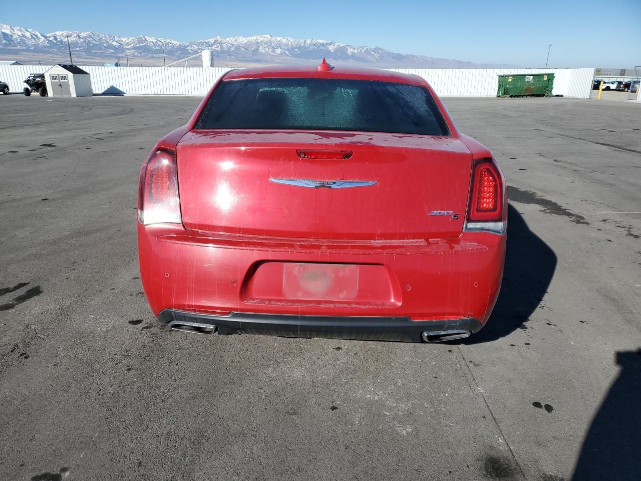 2015 Chrysler 300 VIN 2C3CCABG8FH797921 Copart auction photo, mechanical / minor dent/scratches damage thumbnail 6