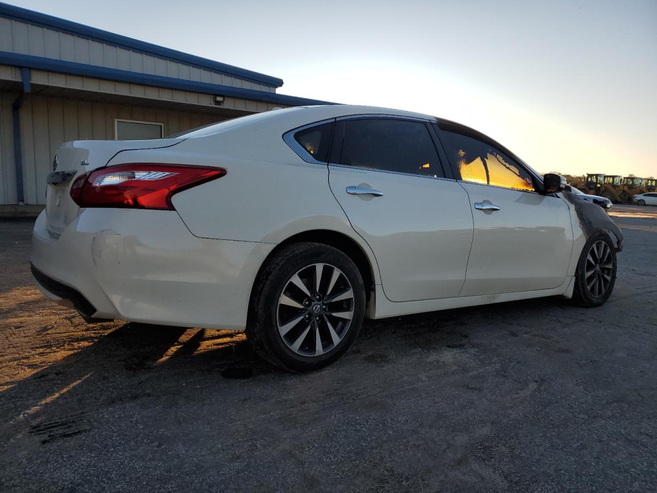 2016 Nissan Altima VIN 1N4AL3AP8GC248908 Copart auction photo, burn - engine / burn damage thumbnail 3