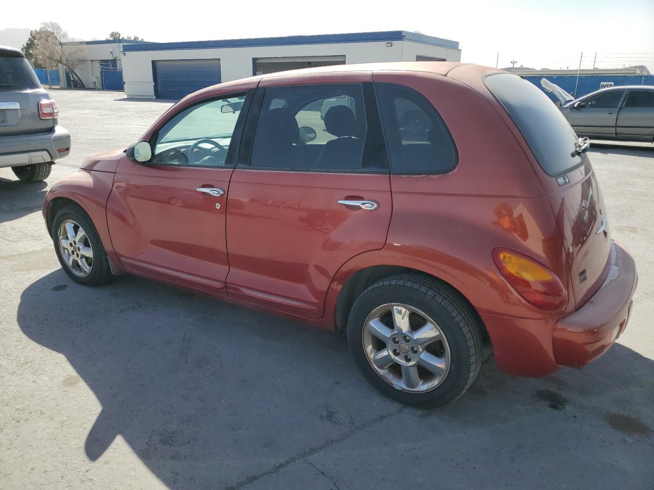 2004 Chrysler PT Cruiser VIN 3C8FY68804T218267 Copart auction photo, minor dent/scratches damage thumbnail 2
