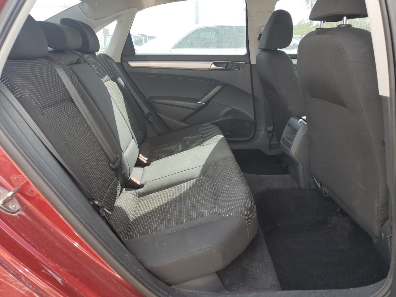 2016 Volkswagen Passat VIN 1VWAT7A34GC025065 Copart auction photo, rear end / front end damage thumbnail 10