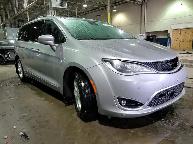 2017 Chrysler Pacifica VIN 2C4RC1EG4HR529754 Copart auction photo, front end / side damage thumbnail 14