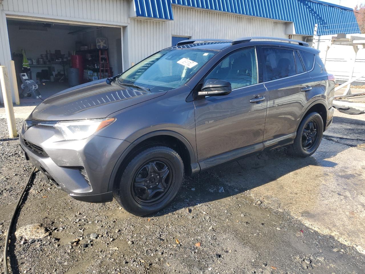 2017 Toyota RAV 4 VIN 2T3BFREV5HW658629