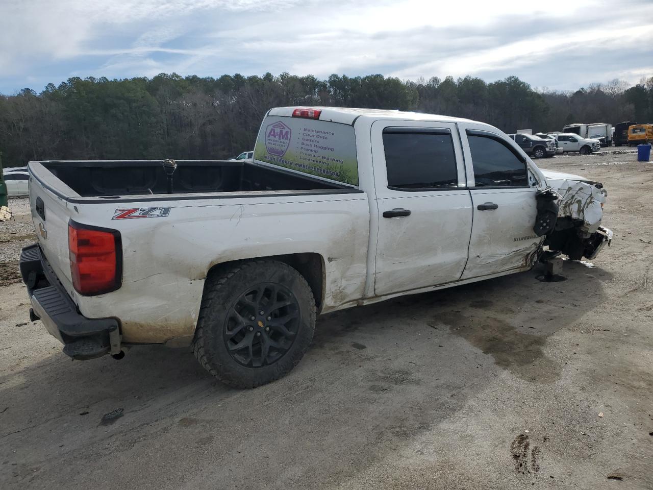2014 Chevrolet Silverado VIN 3GCUKREC8EG165462 Copart auction photo, front end damage thumbnail 3