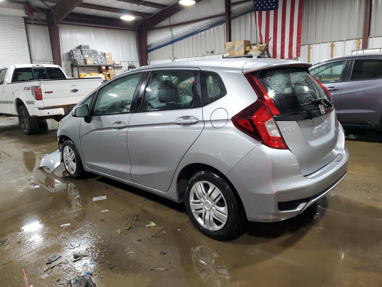 2020 Honda Fit VIN 3HGGK5H4XLM722432 Copart auction photo, front end / rear end damage thumbnail 2