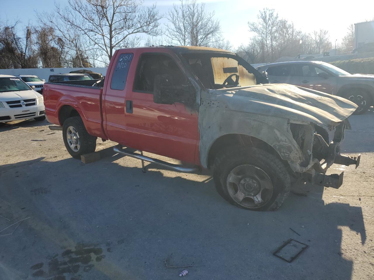 2011 Ford F250 VIN 1FT7X2B67BEA85769 Copart auction photo, burn - engine damage thumbnail 4
