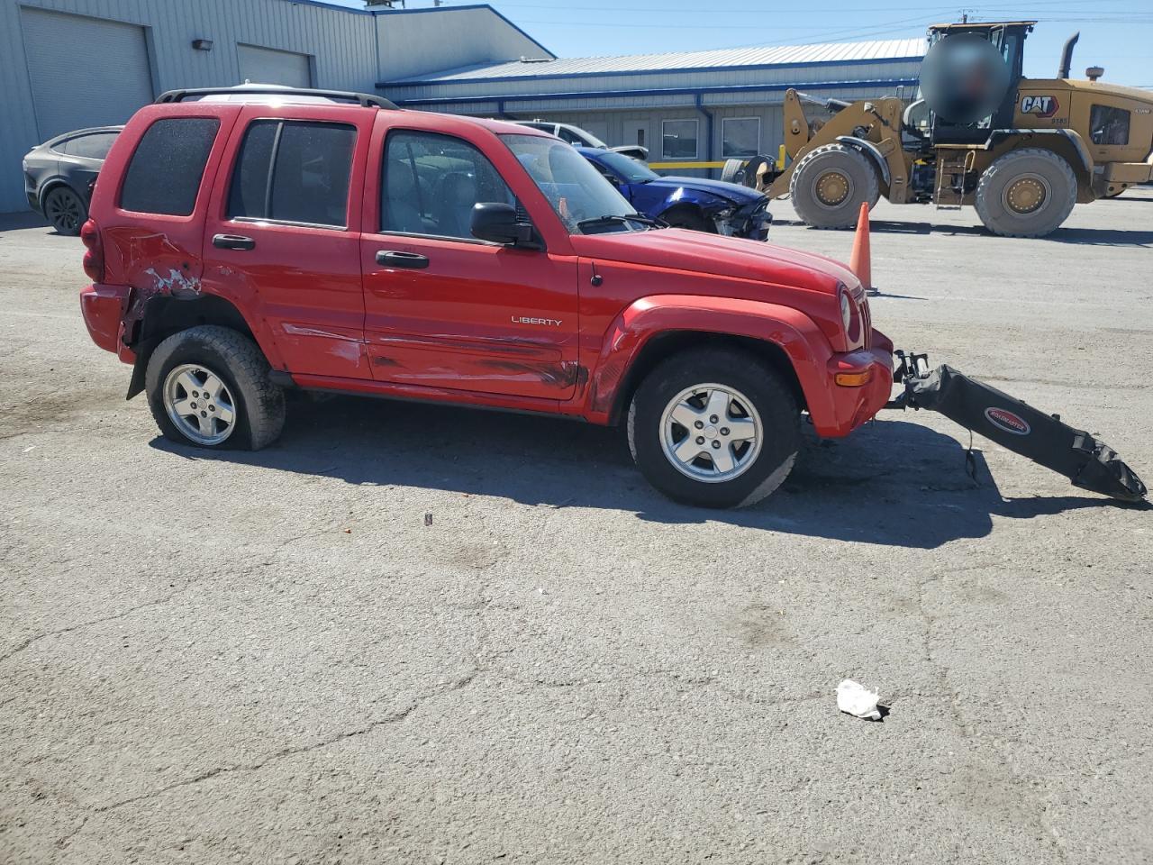 2004 Jeep Liberty (North America) VIN 1J4GL58K04W159364 Copart auction photo, front end / side damage thumbnail 4