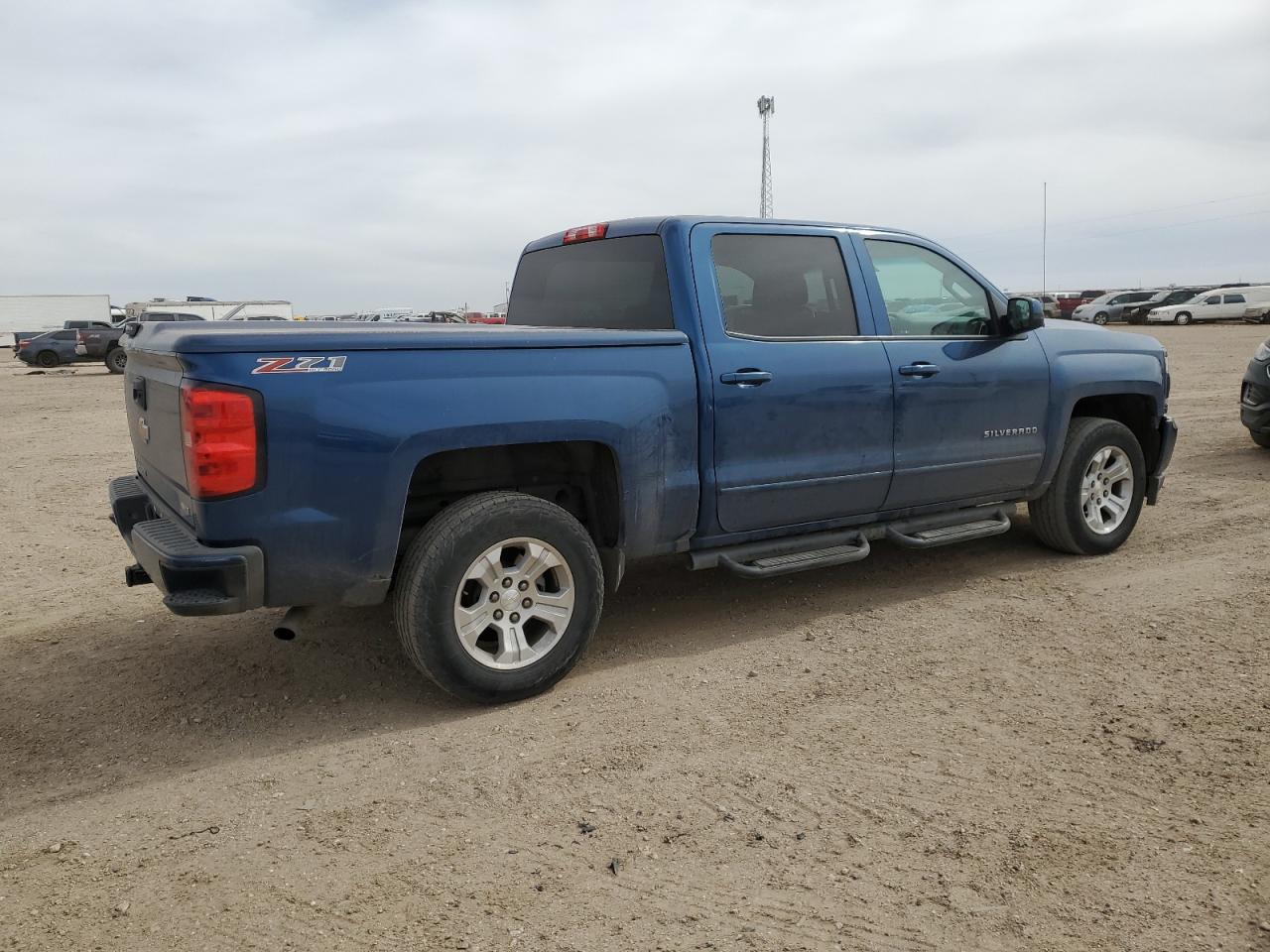 2016 Chevrolet Silverado VIN 3GCUKREC3GG303167 Copart auction photo, front end damage thumbnail 3