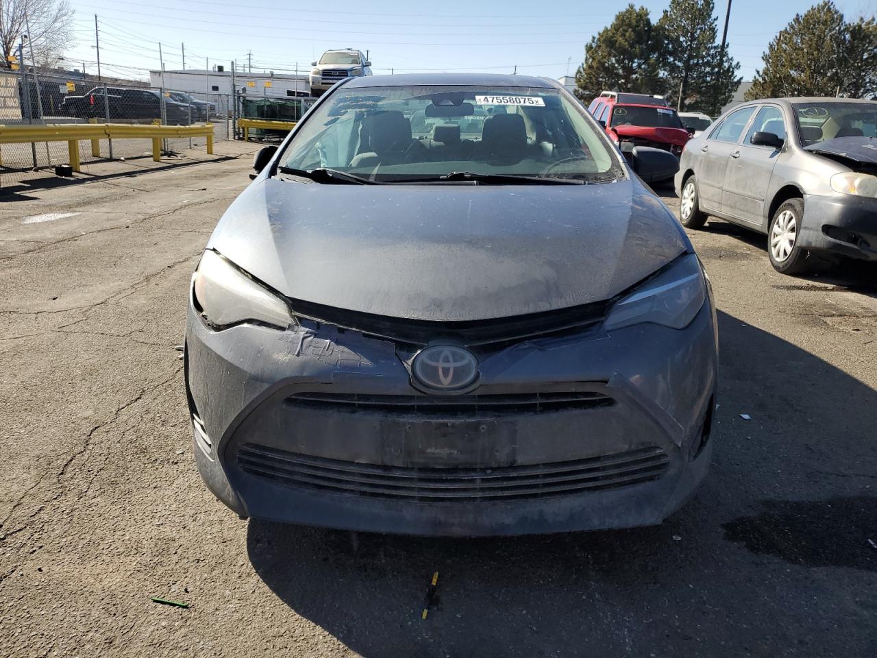 2018 Toyota Corolla VIN 2T1BURHE6JC002442 Copart auction photo, side / front end damage thumbnail 5