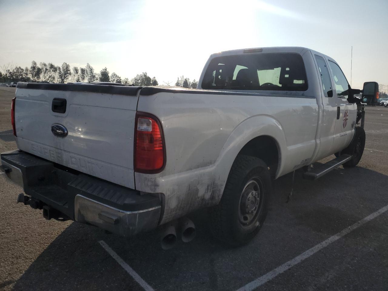 2015 Ford F250 VIN 1FT7X2AT9FEC45874 Copart auction photo, front end damage thumbnail 3