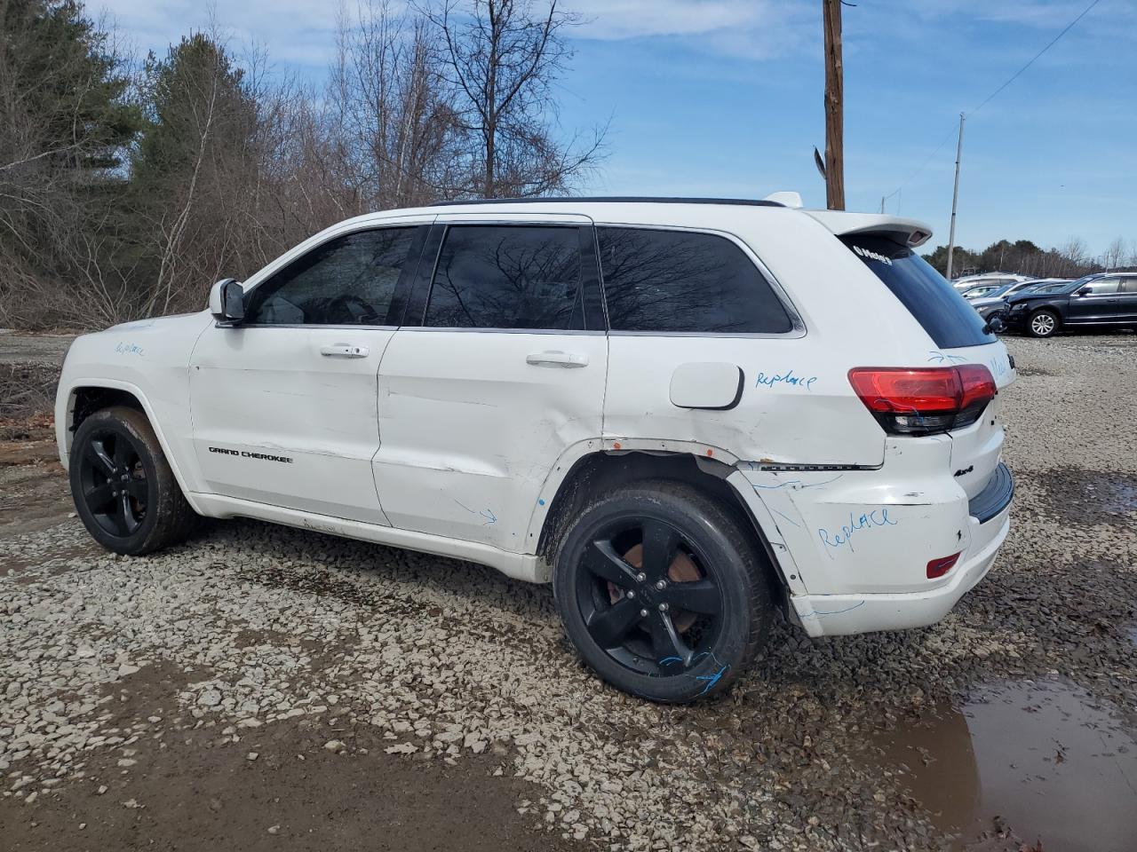 2015 Jeep Grand Cherokee VIN 1C4RJFAG6FC692436 Copart auction photo, rear end / side damage thumbnail 2