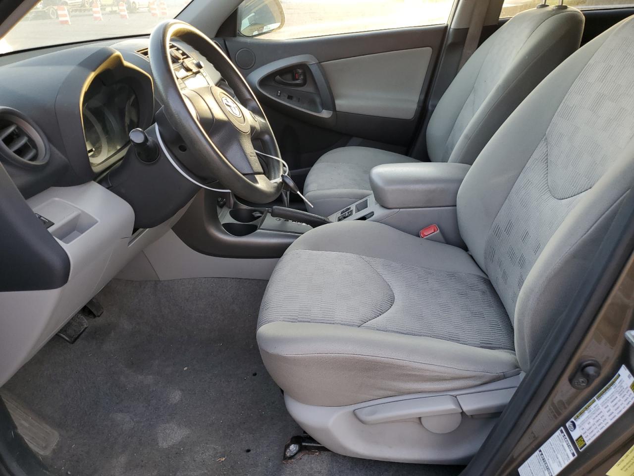2009 Toyota RAV 4 VIN 2T3BF33V09W015686 Copart auction photo, all over damage thumbnail 7