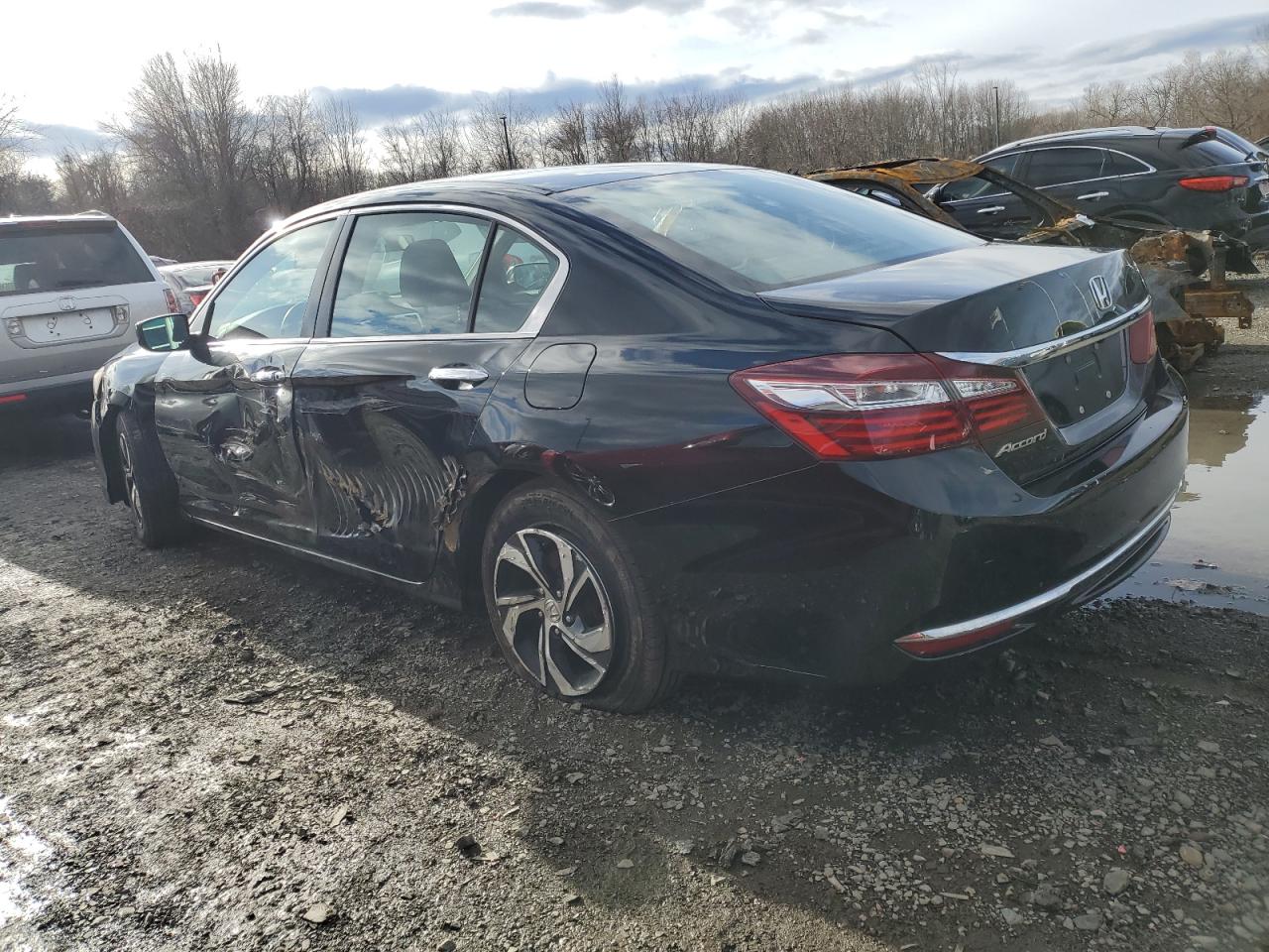 2017 Honda Accord VIN 1HGCR2F32HA156063 Copart auction photo, all over damage thumbnail 2
