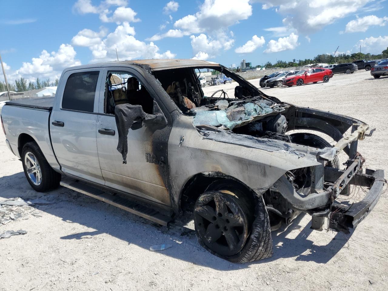2018 RAM 1500 VIN 3C6RR6KGXJG234418 Copart auction photo, burn / missing/altered vin damage thumbnail 4