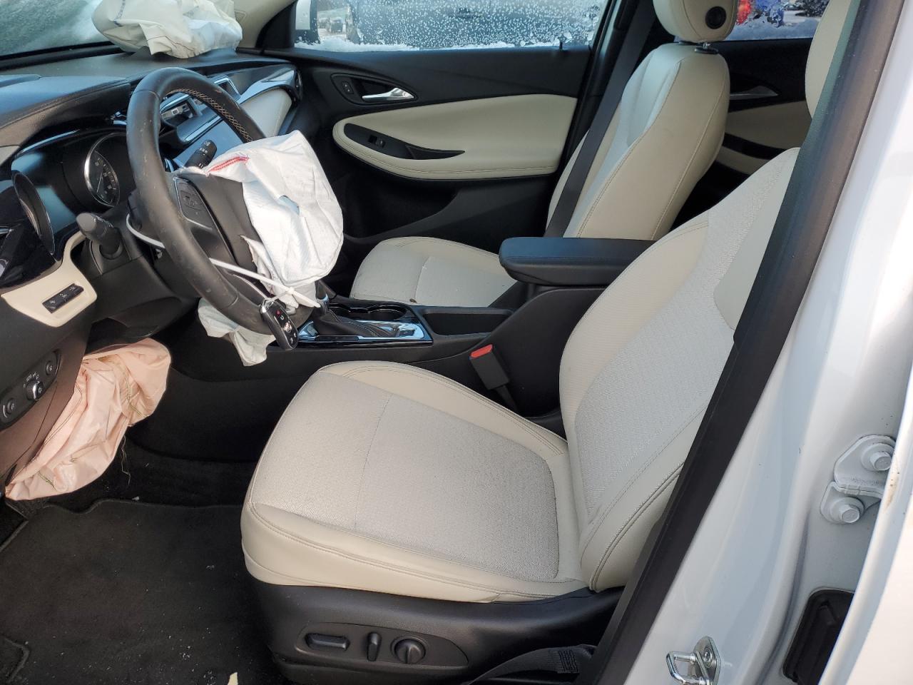 2021 Buick Encore VIN KL4MMESLXMB122105 Copart auction photo, front end / minor dent/scratches damage thumbnail 7