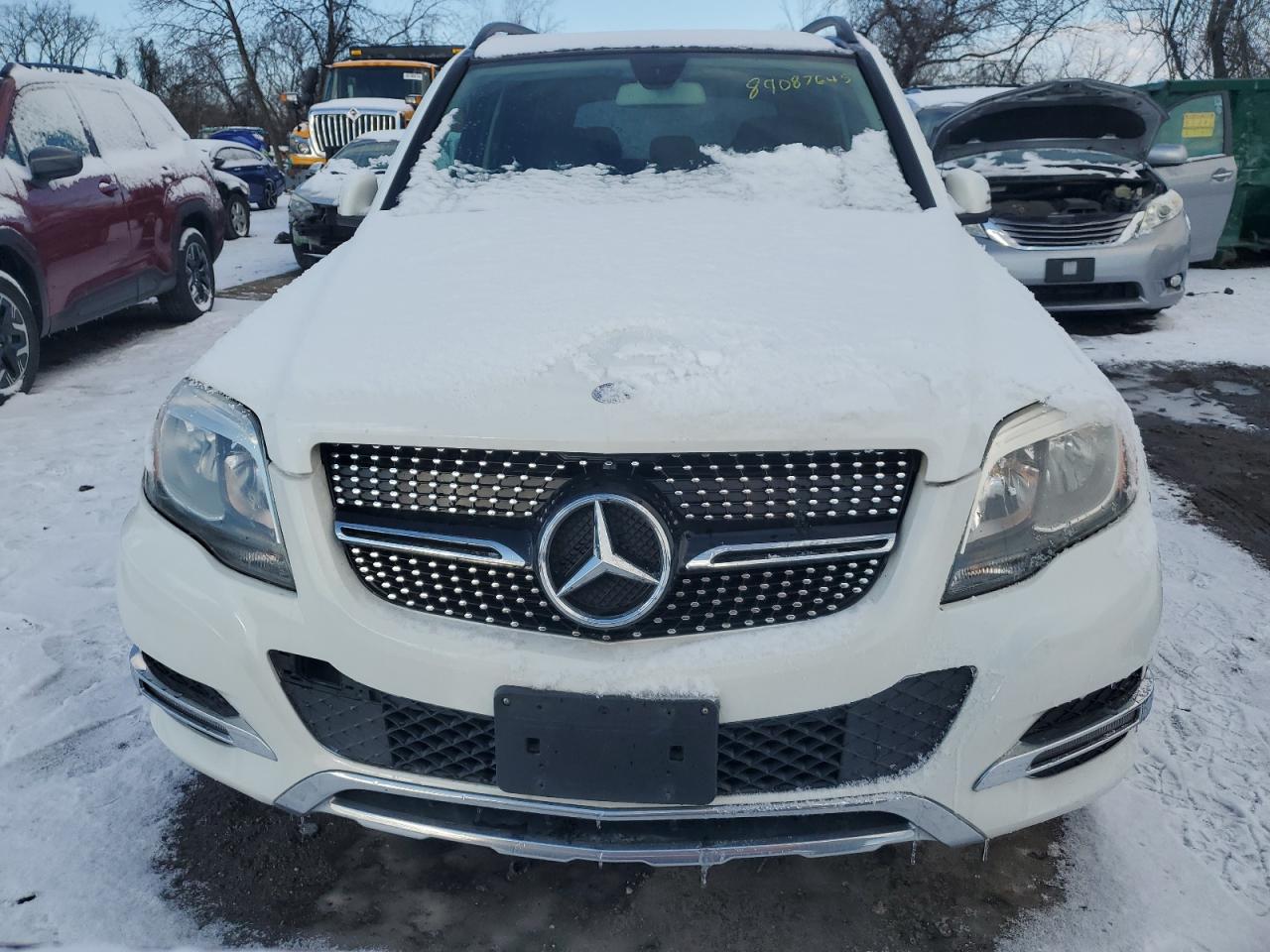 2013 Mercedes-Benz GLK-klasse VIN WDCGG8JB8DG032193 Copart auction photo, minor dent/scratches damage thumbnail 5