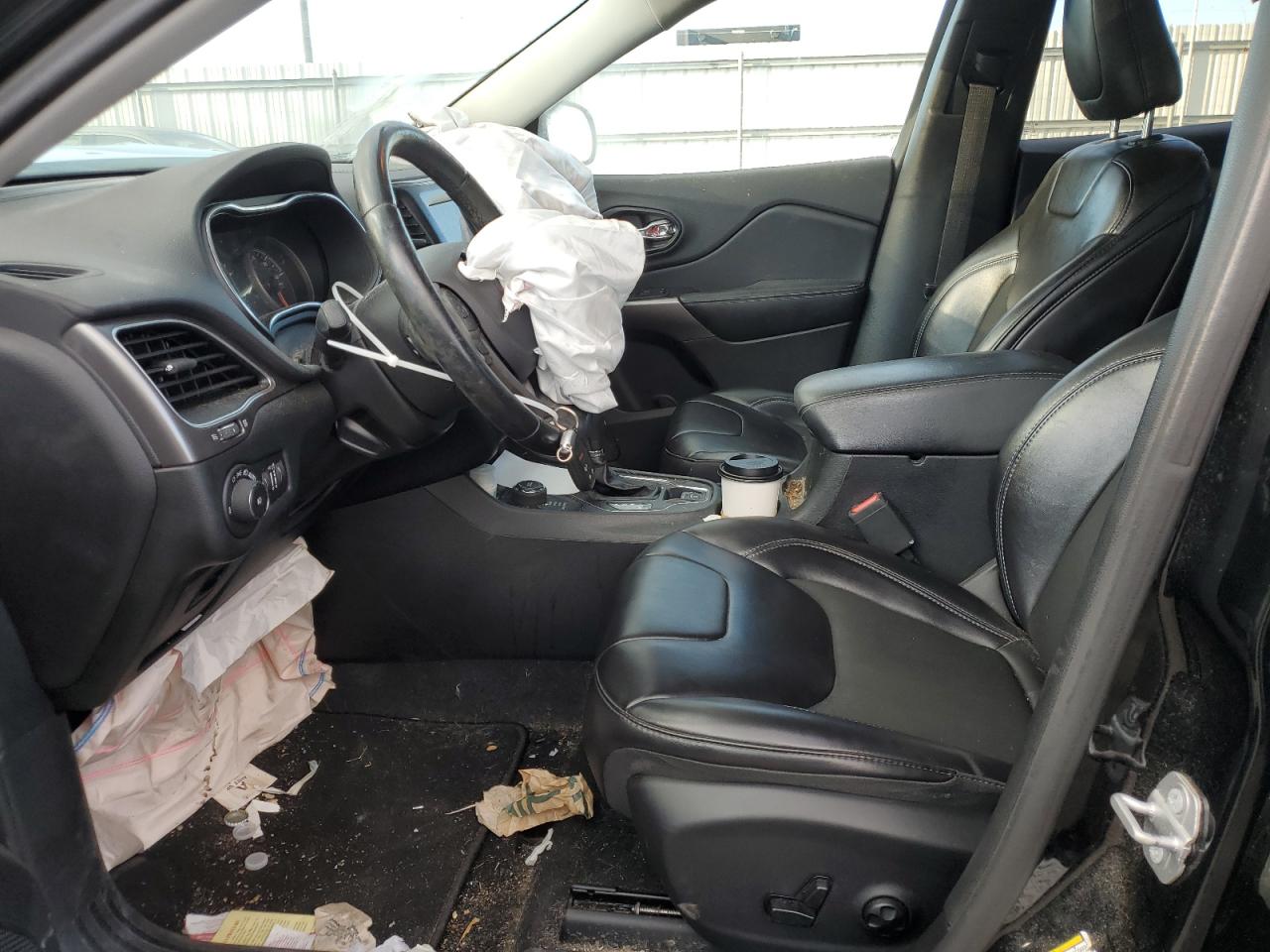 2019 Jeep Grand Cherokee VIN 1C4PJMLB7KD368817 Copart auction photo, front end damage thumbnail 7