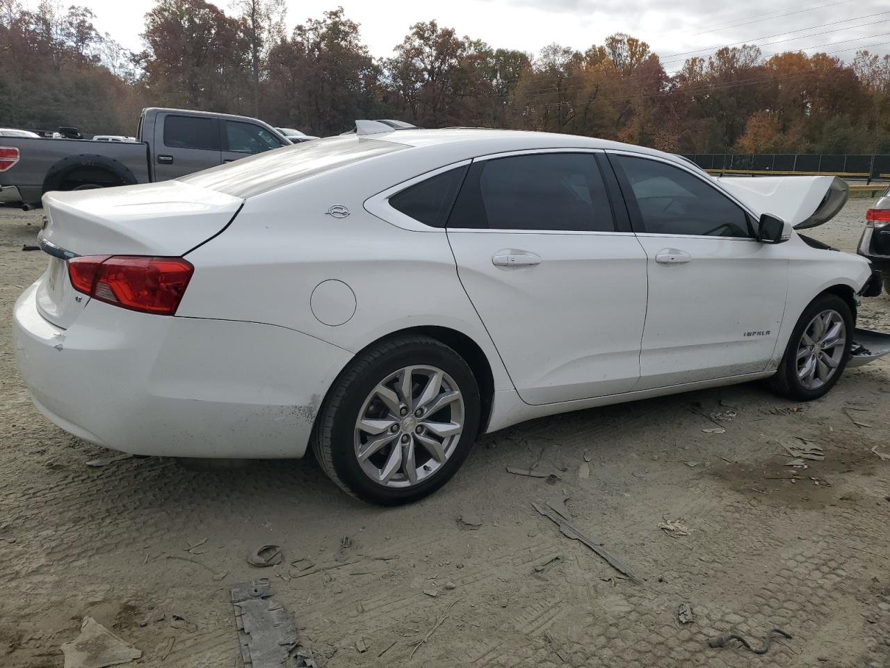 2018 Chevrolet Impala VIN 2G1105S36J9108759 Copart auction photo, front end damage thumbnail 3