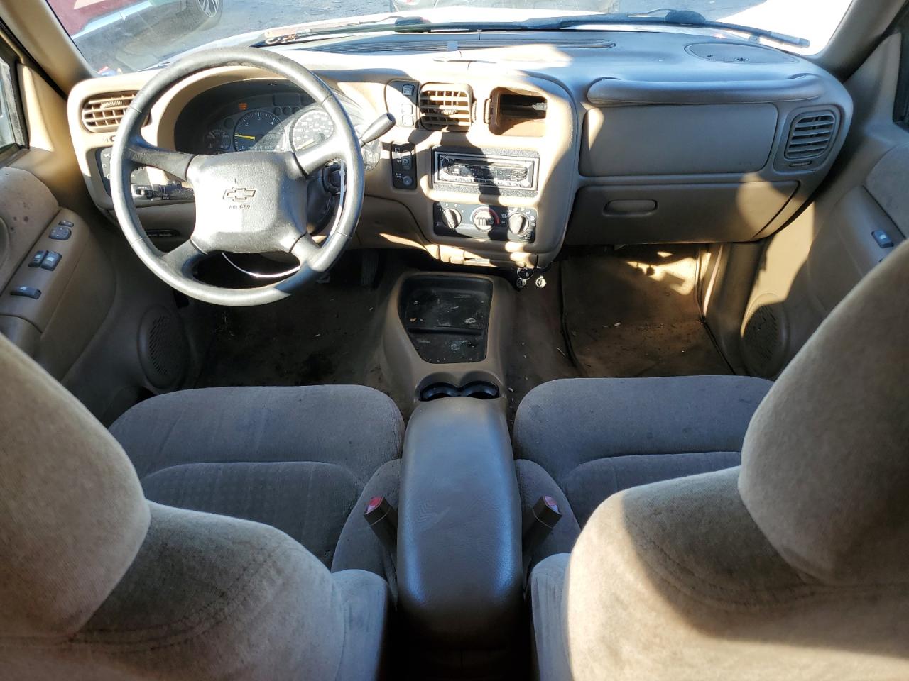 1999 Chevrolet Blazer VIN 1GNCT18W1XK140616 Copart auction photo, side / minor dent/scratches damage thumbnail 8