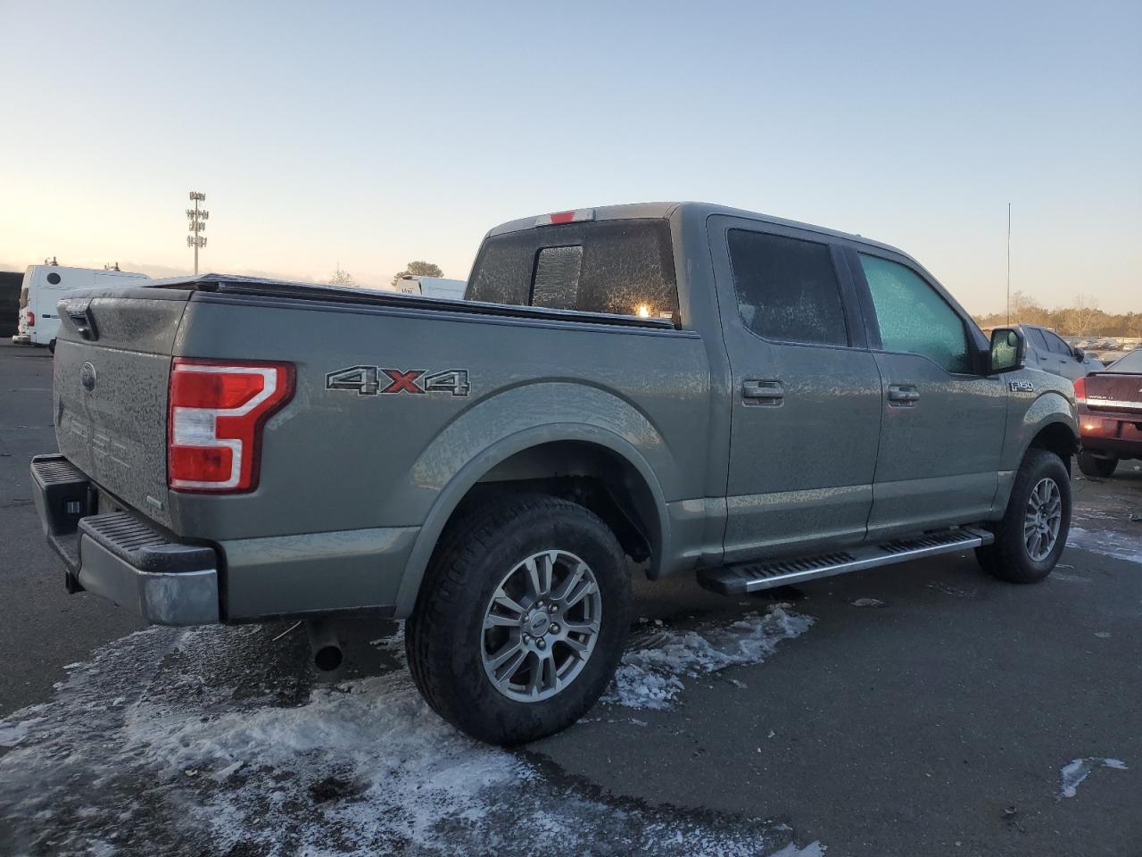 2019 Ford F-150 VIN 1FTEW1EP7KKD94152 Copart auction photo, front end / minor dent/scratches damage thumbnail 3