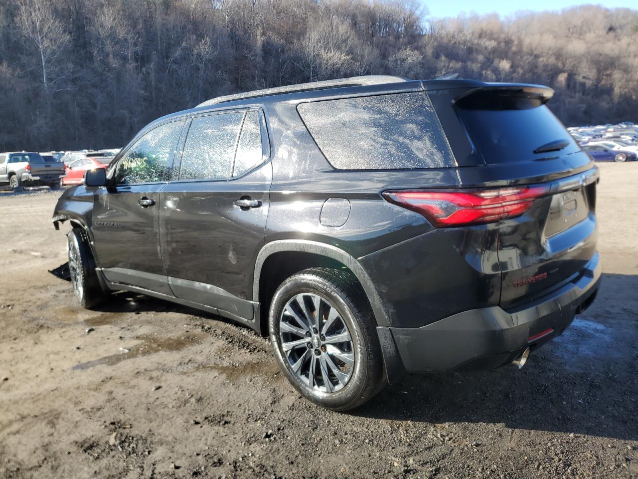 2022 Chevrolet Traverse VIN 1GNEVJKW3NJ130281 Copart auction photo, front end damage thumbnail 2