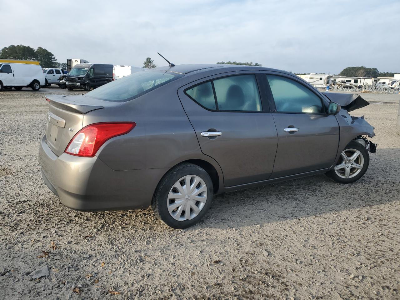 2017 Nissan Versa VIN 3N1CN7APXHK442245 Copart auction photo, front end damage thumbnail 3