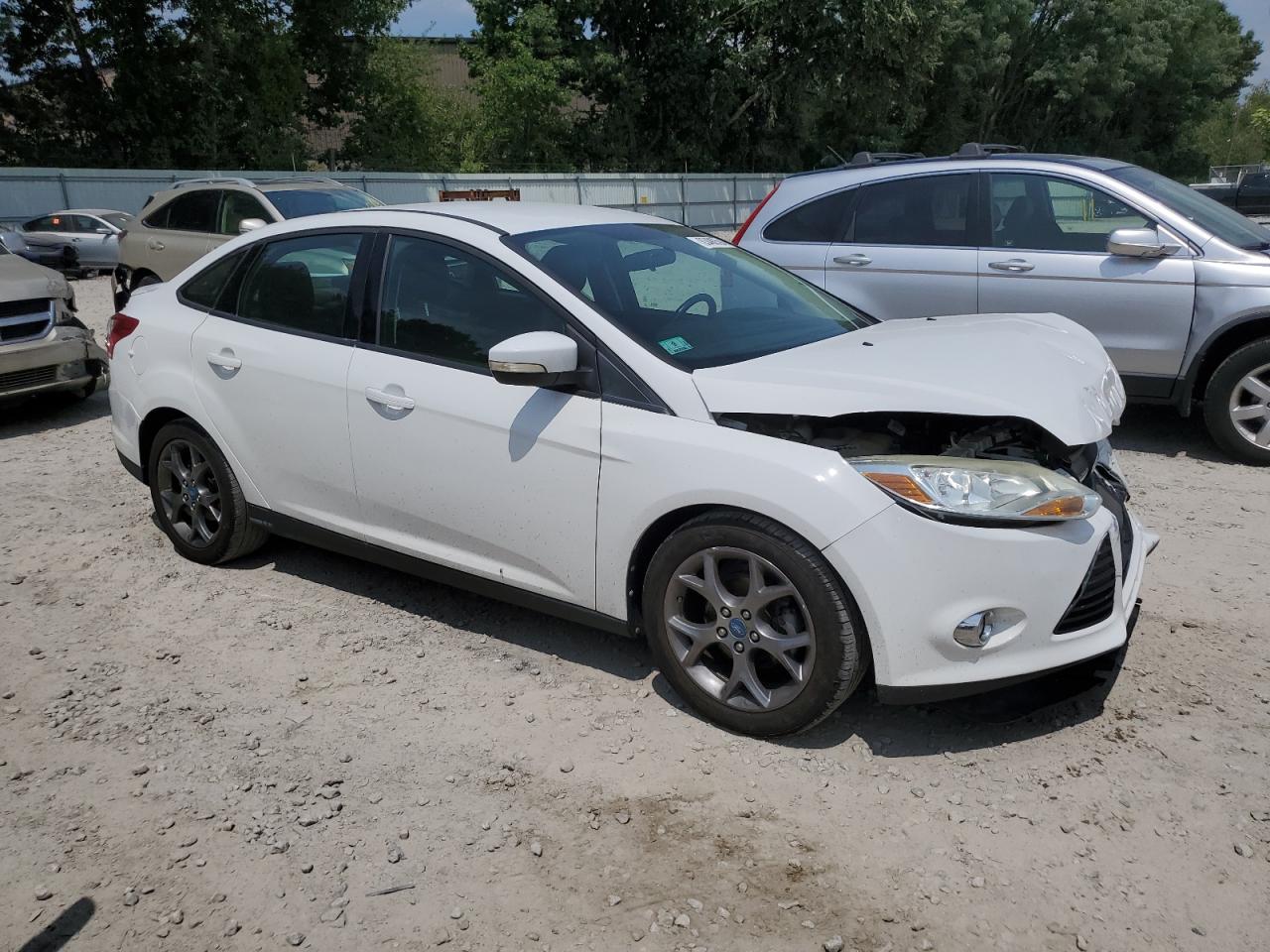 2013 Ford Focus VIN 1FADP3F23DL246378 Copart auction photo, front end / minor dent/scratches damage thumbnail 4