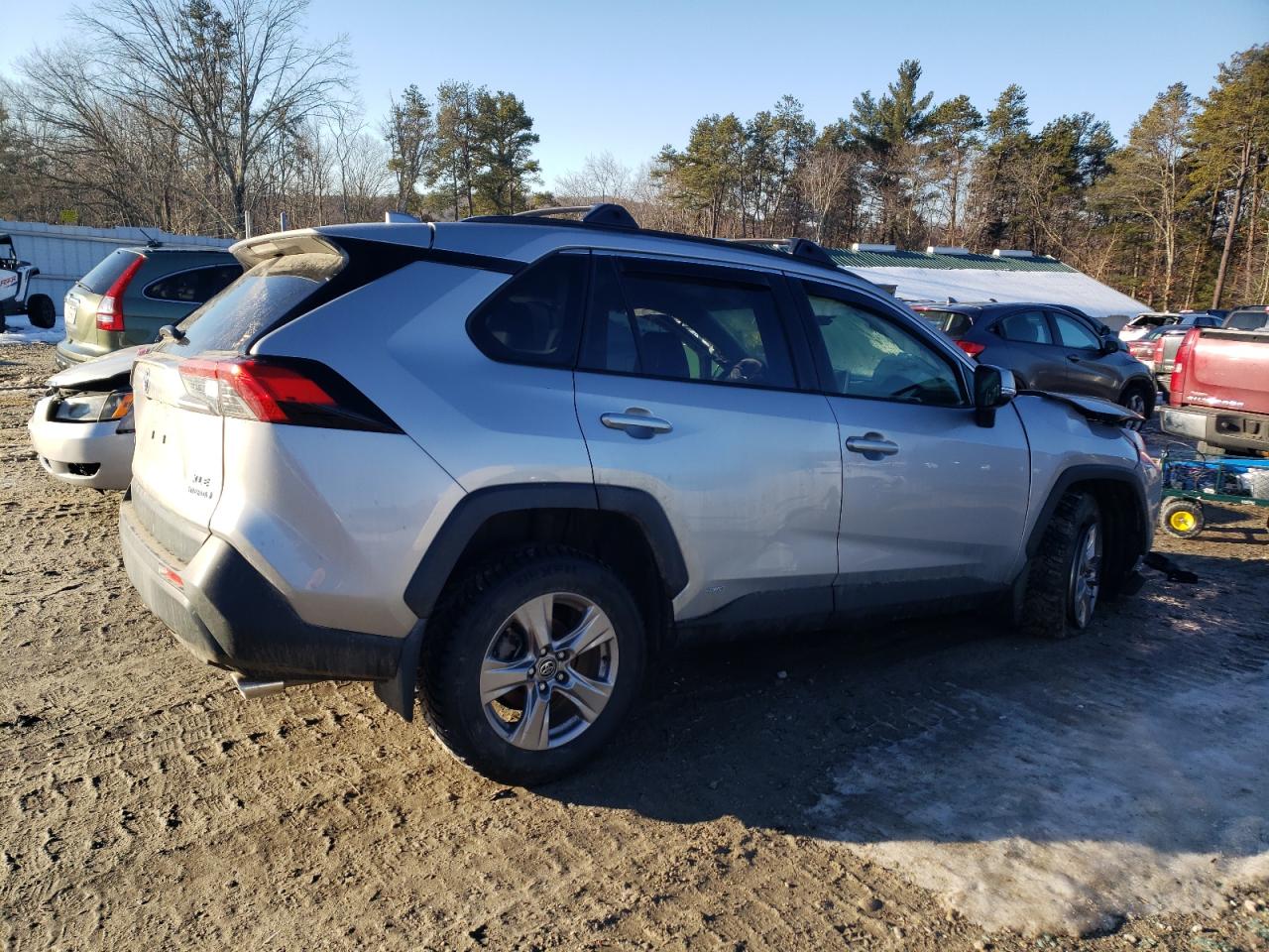 2024 Toyota RAV 4 VIN JTMRWRFV7RD251164 Copart auction photo, front end / side damage thumbnail 3
