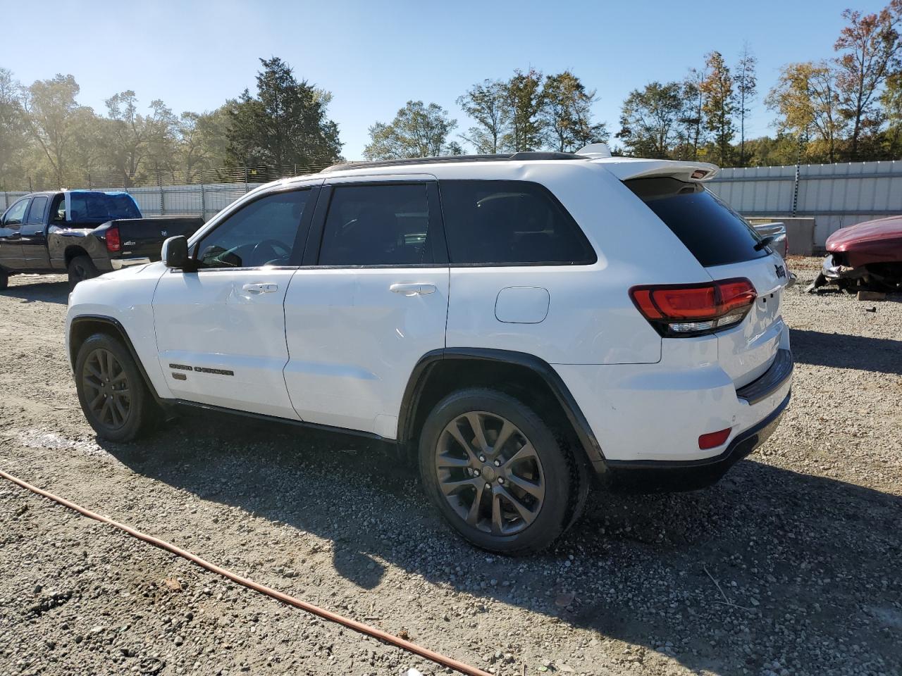 2016 Jeep Grand Cherokee VIN 1C4RJEBG6GC476516 Copart auction photo, side damage thumbnail 2