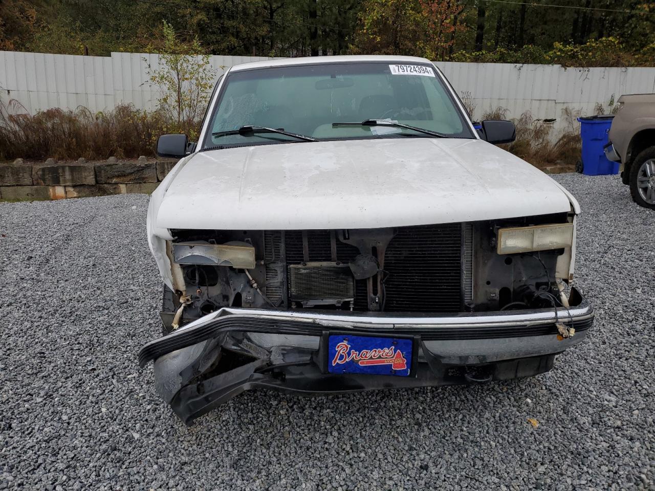 1996 GMC Sierra VIN 2GTEK19R4T1561205 Copart auction photo, front end damage thumbnail 5
