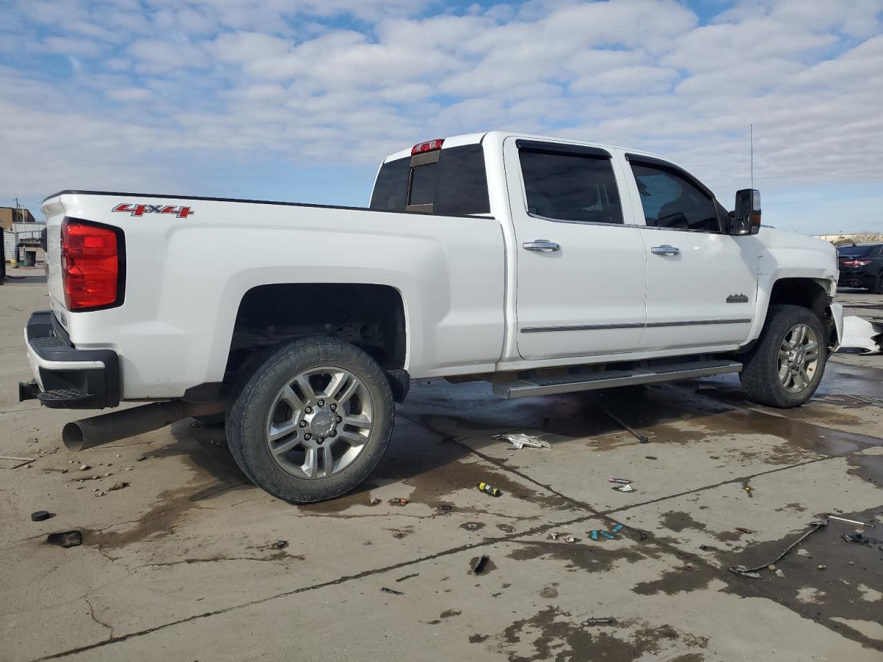 2015 Chevrolet Silverado VIN 1GC1KXE88FF559775 Copart auction photo, front end damage thumbnail 3