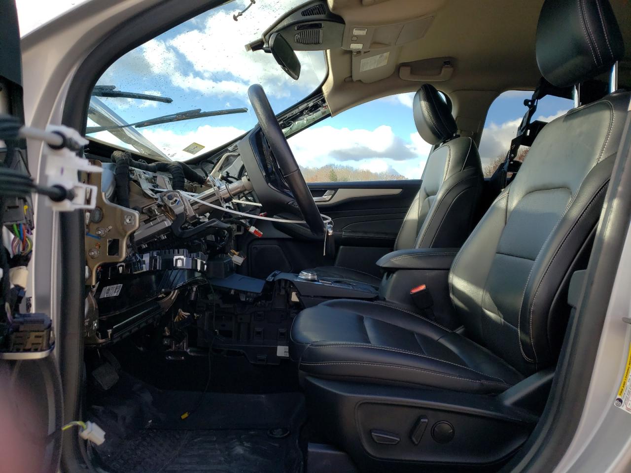 2020 Ford Escape VIN 1FMCU9H65LUA73694 Copart auction photo, mechanical / stripped damage thumbnail 7